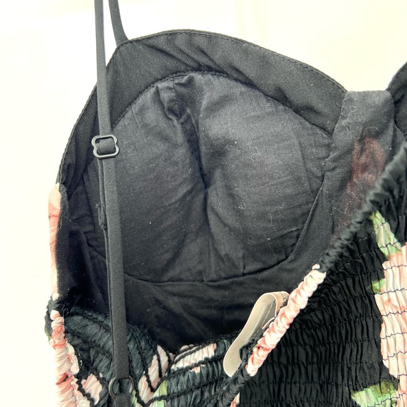 Floral Romper - Picture 7 of 16